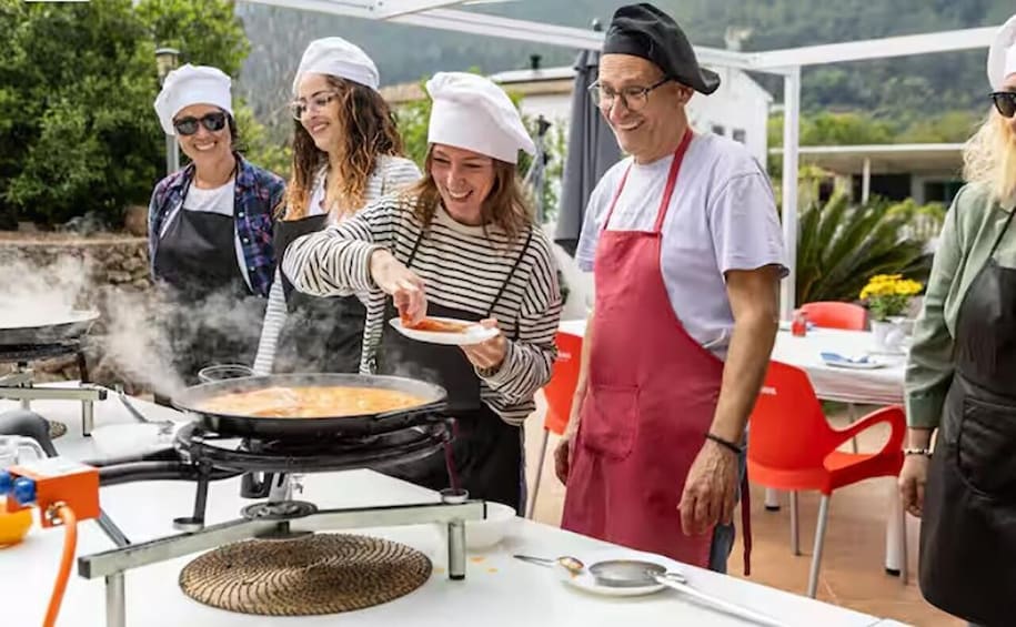 Picture 5 for Activity Authentic Valencian Paella Cooking Class