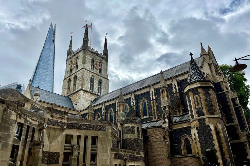 Picture 8 for Activity London: Witches and History Bankside Walking Tour