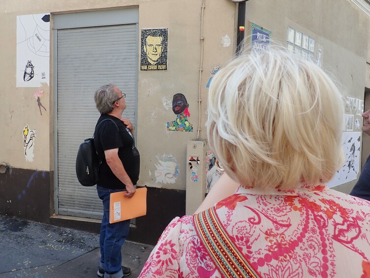 Paris: Discover Parisian Street Art with a Local Street Artist Guide