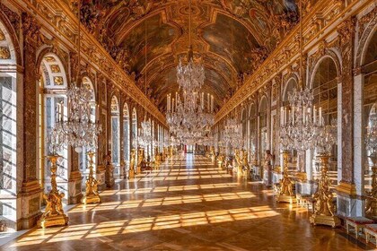 From Paris Private tour to Magnificent Versailles