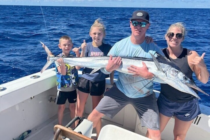 8 Hour Private Fishing Charter in Kailua-Kona, Hawaii