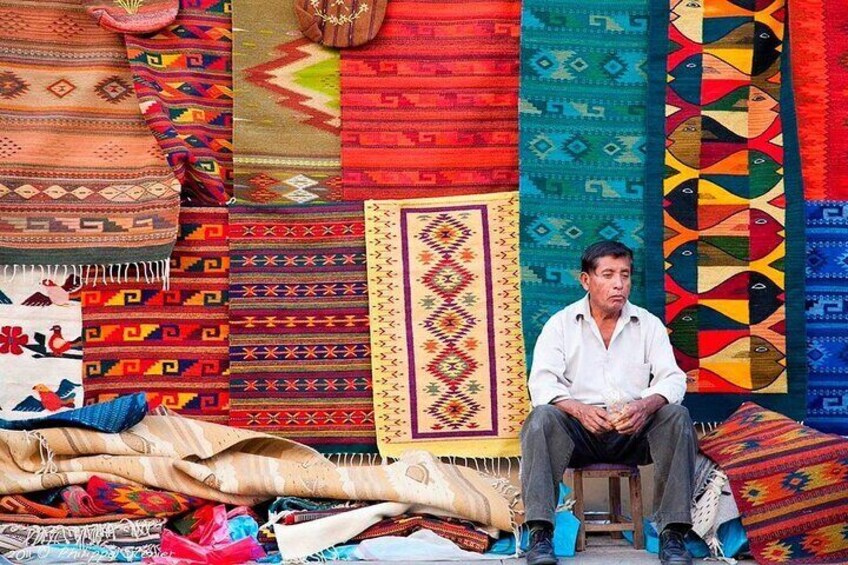 Exclusive: Premium Mezcal, Hierve el Agua, Textiles & Lunch
