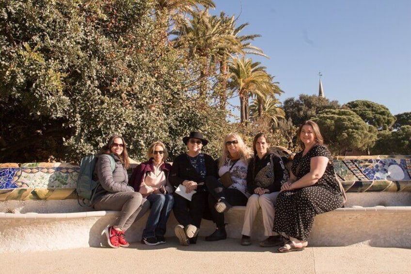 Park Guell Small Group Guided Tour with Skip the Line Ticket