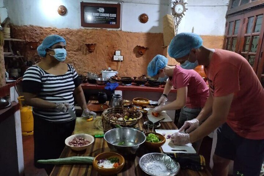 Private Traditional Sri Lankan Cooking Class in Kandy with Hotel Transfers