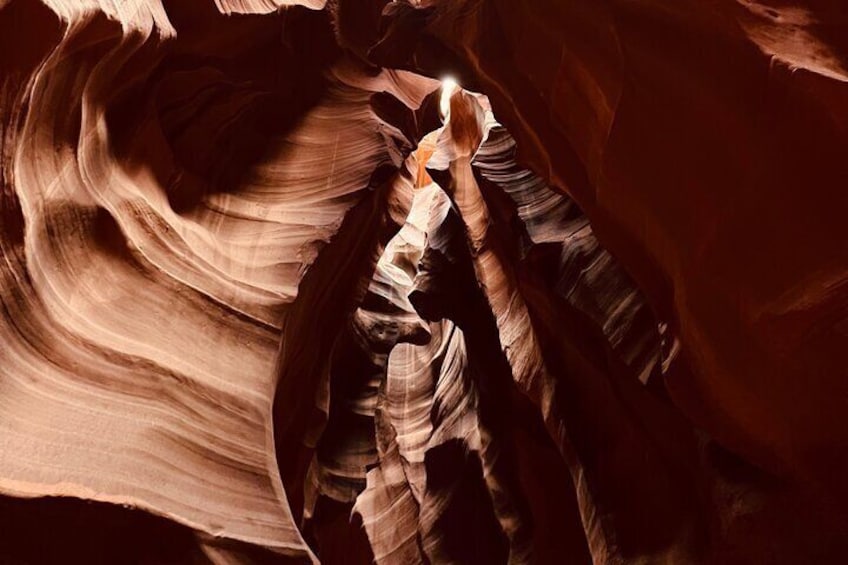 Half Day Tour of Upper and Lower Antelope Canyon from Page Arizona