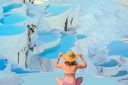 Pamukkale and Hierapolis Full-Day Guided Tour from Kemer