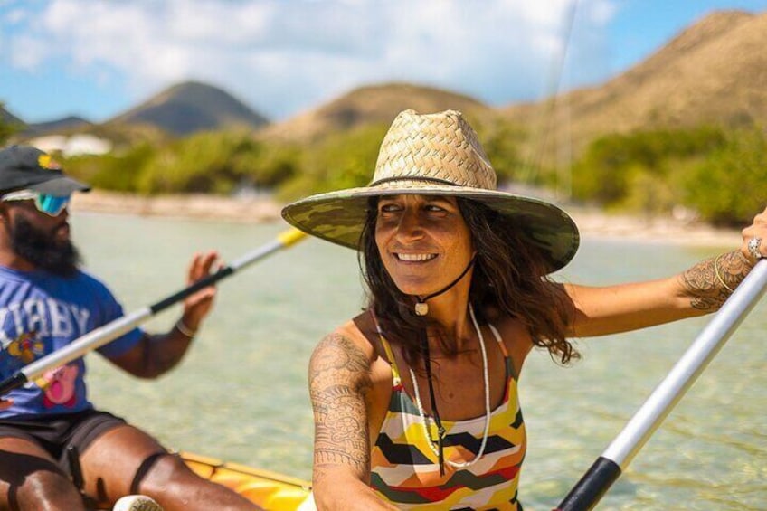 Visit Pinel island by kayak