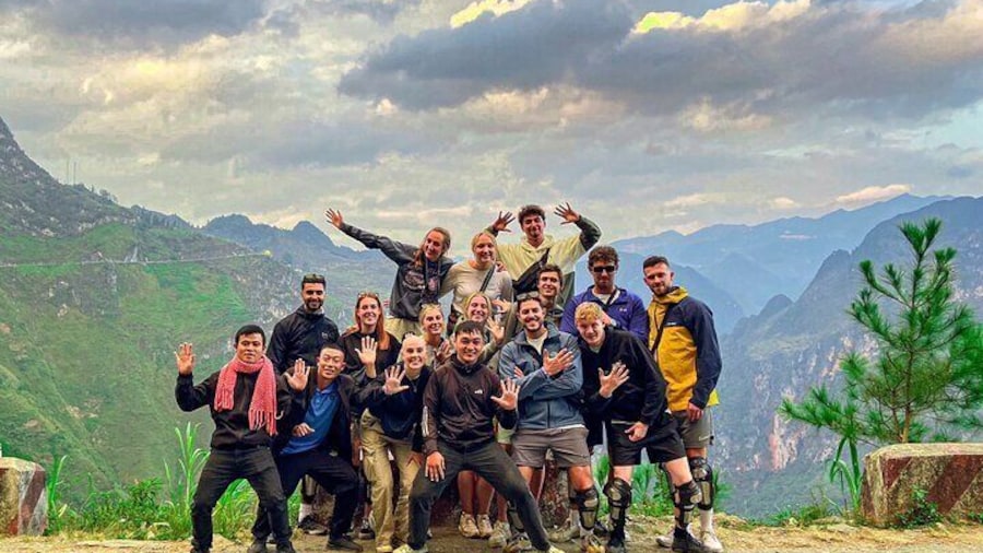 Ha Giang Loop Motobike Tour 4d3n/ 3d2n With Jasmine /Or Similar