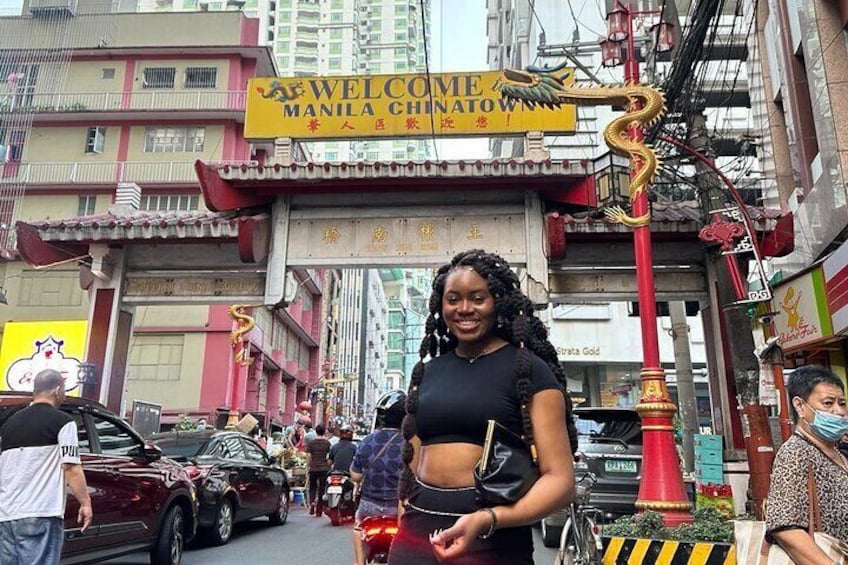 Manila Chinatown Tour with Venus