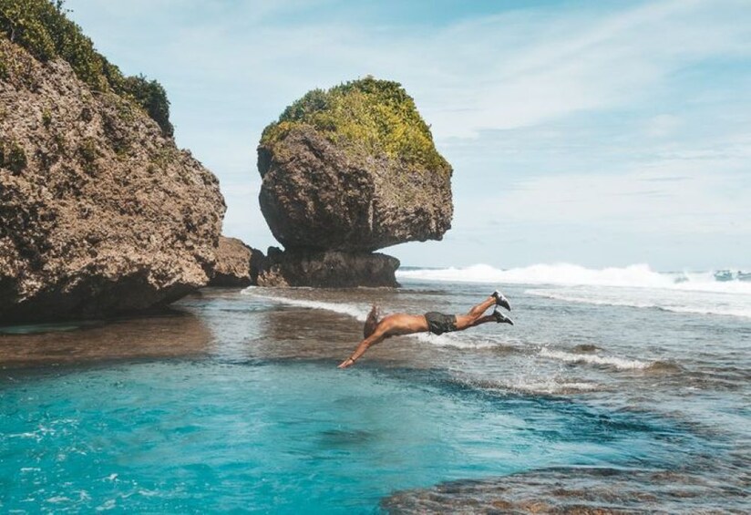 Affordable Sugba Lagoon Tour + Magpupungko Tidal Pool