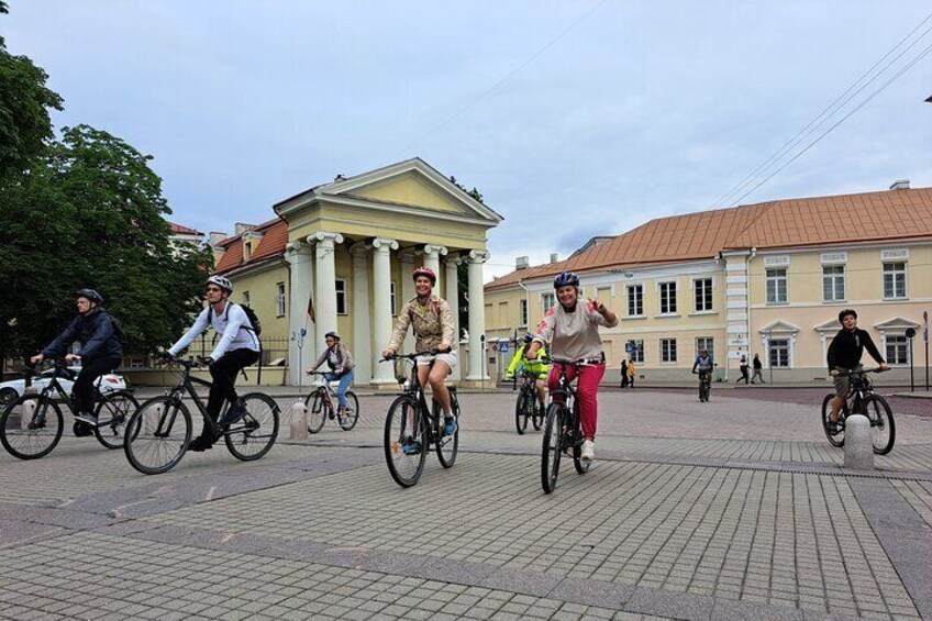 Private City Bike Tour of Vilnius Highlights