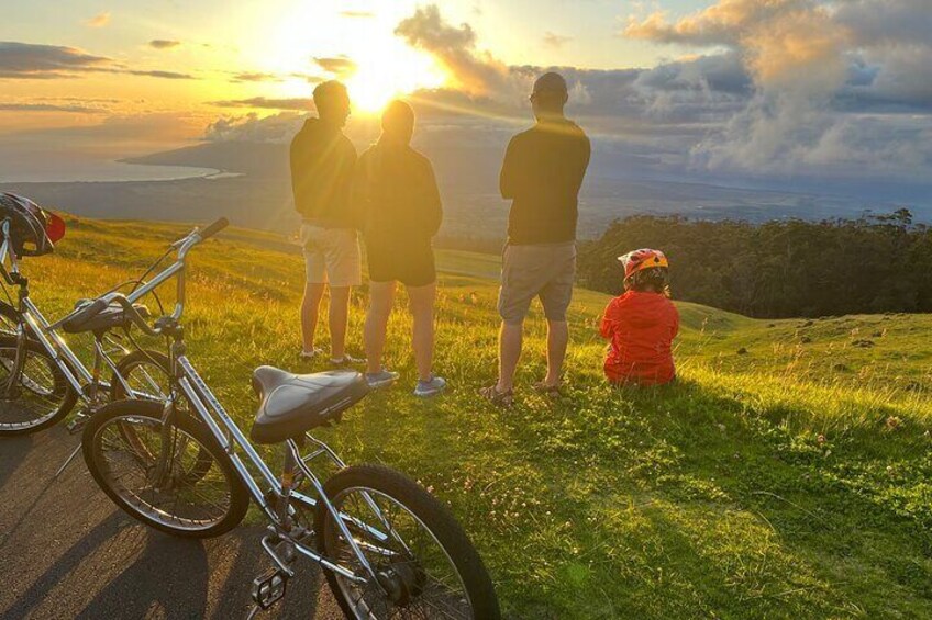 (Private) Haleakala Sunset Golden Hour Bike Tour 