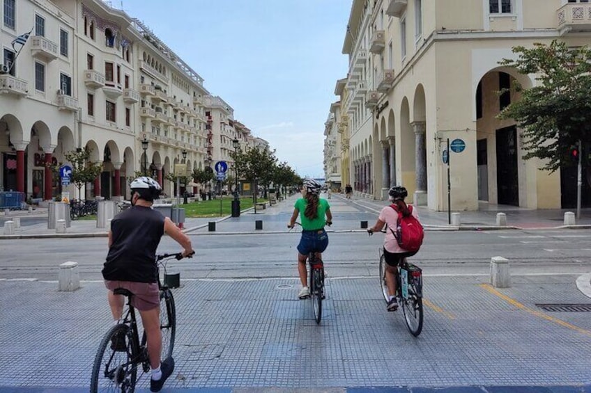 Shared Biking City Tour in Thessaloniki