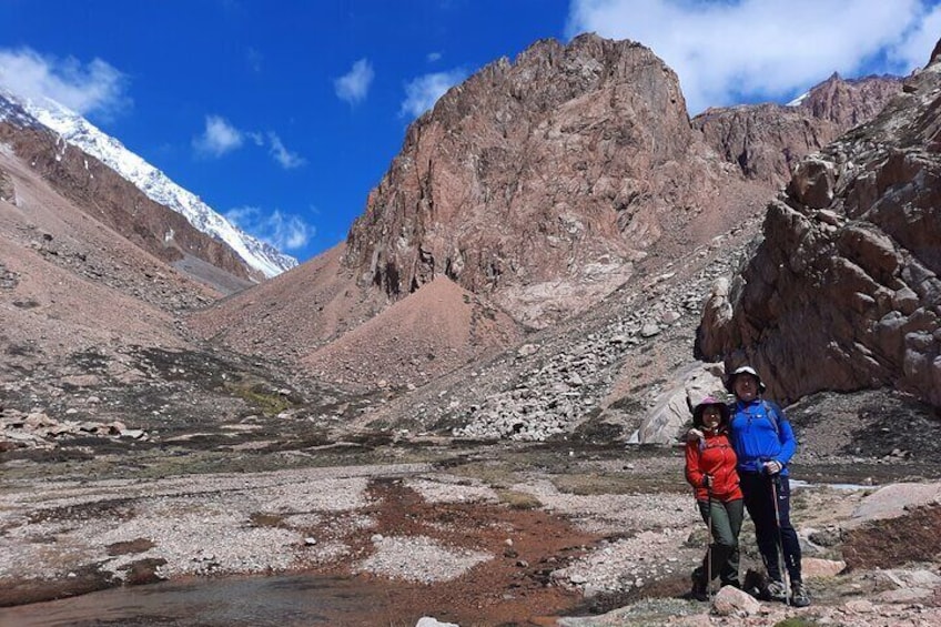 Hiking in Cajón de los Arenales from Mendoza or Uco Valley