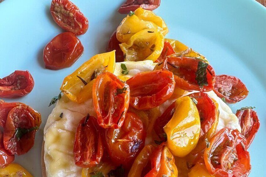 Robiola di Roccaverano fresh cheese and roasted cherry tomatoes