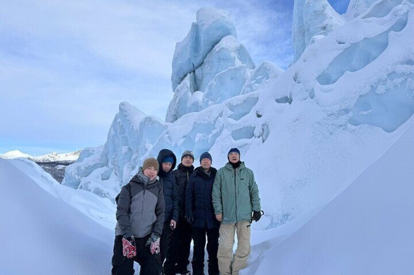 8 Hour Matanuska Glacier Adventure with Panoramic Bus in Alaska