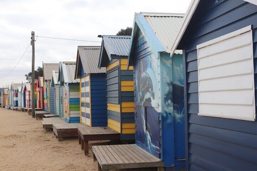 The iconic Brighton Bathing Boxes are only a 10 minute bike ride from our shop. Enjoy the beautiful views during your ride and take a photo of these colourful bathing boxes. win/win