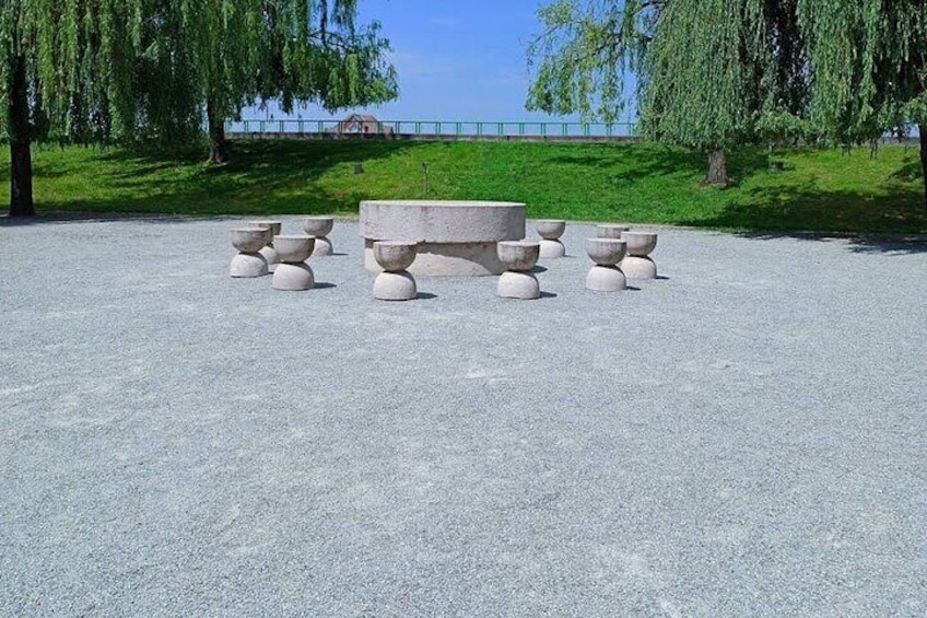 On the footsteps of the sculptor Constantin Brâncuși