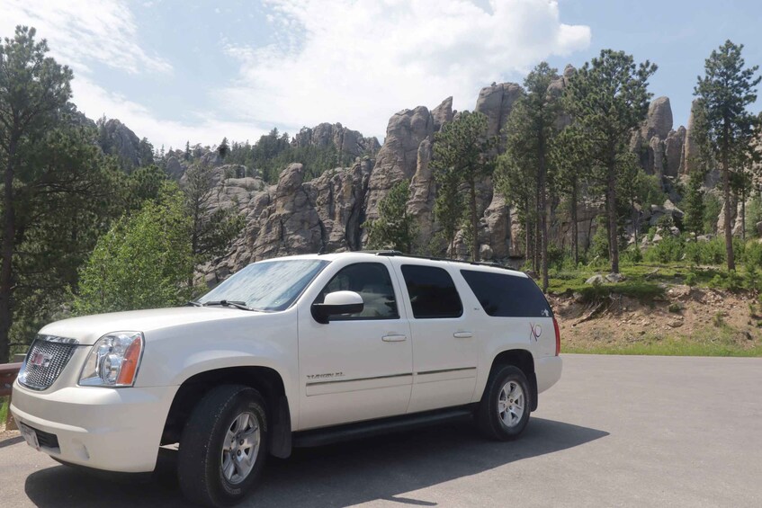 Picture 21 for Activity Rapid City: Black Hills Parks, Monuments and Mount Rushmore