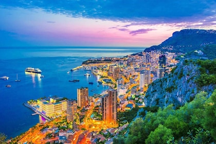 Privétour naar Monaco en Monte Carlo bij nacht