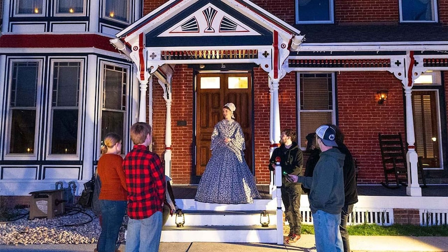 Civil War Ghosts: Echoes of the Fallen Gettysburg Ghost Tour