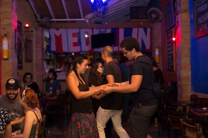 Medellín: recorrido por la vida nocturna