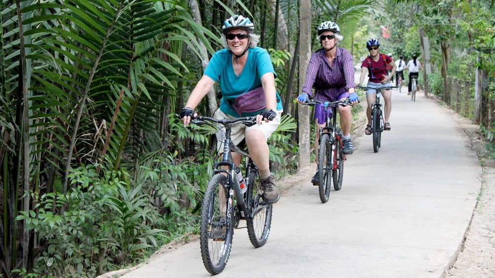 Group on the Nha Trang Countryside Biking Safari Full-Day Tour in Vietnam 