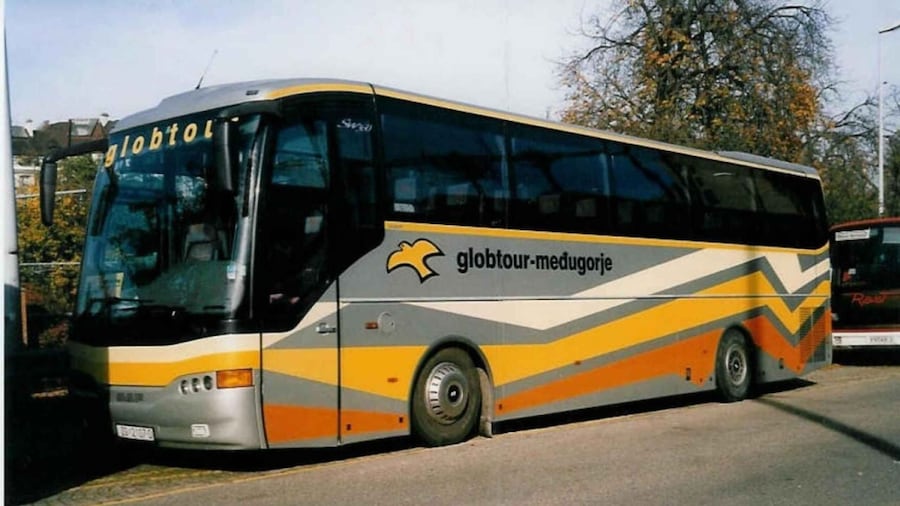 Bus transfer between Dubrovnik and Herceg Novi