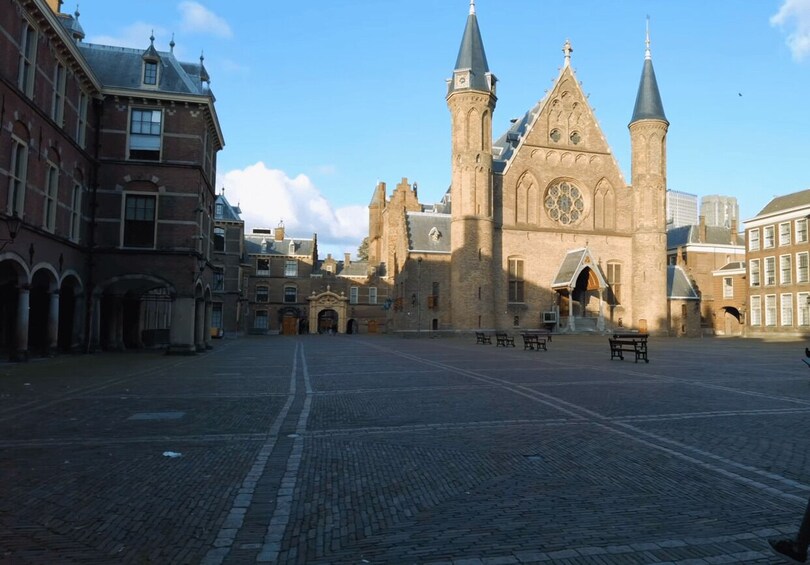 Picture 2 for Activity Historical The Hague: Private Tour with Local Guide