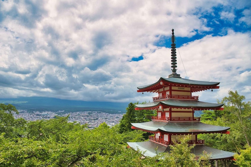 Picture 49 for Activity Tokyo: Mount Fuji and Lake Kawaguchi Scenic 1-Day Bus Tour