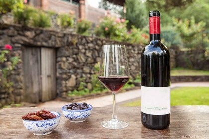 Mont Etna : Visite d'un établissement vinicole et dégustation