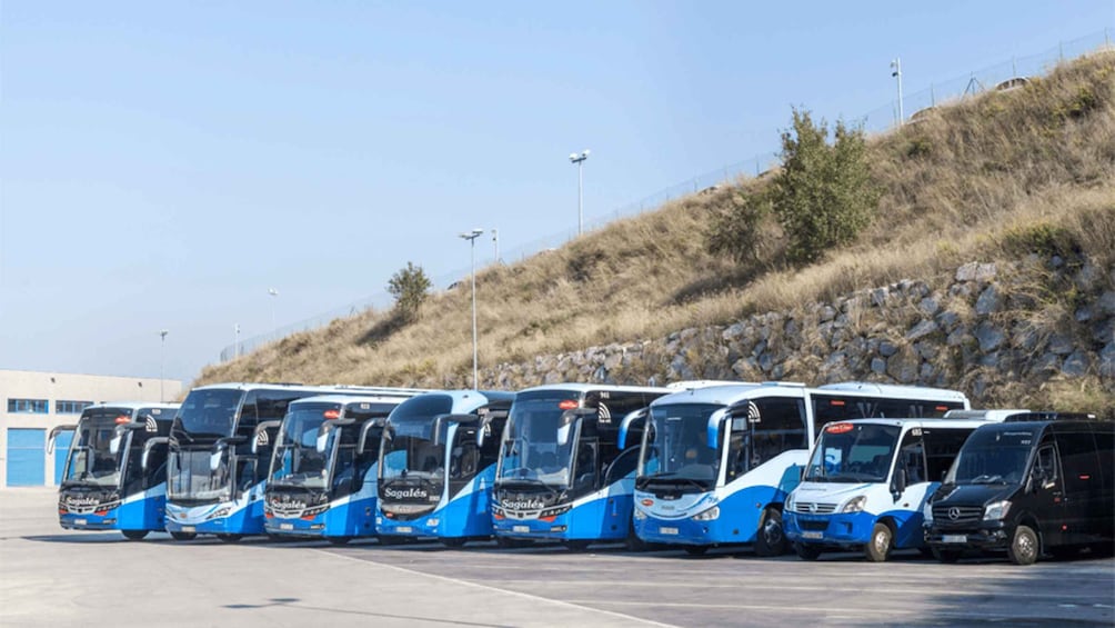 Picture 4 for Activity Girona: Girona Airport Bus Transfer from/to Barcelona Center