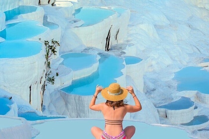 Pamukkale and Salda Lake Guided Full-day Tour From Side