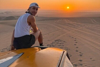 Buggy in Huacachina at sunset