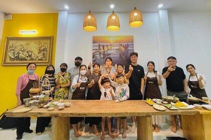 Da Nang Home Cooking Class with Market Tour & Coffee Making