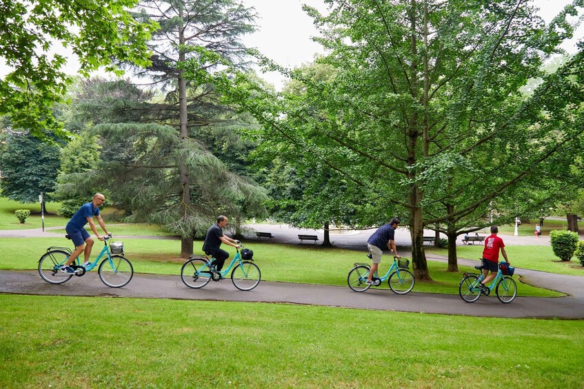 Picture 3 for Activity Bilbao: Guided Highlights Small Group E-Bike Tour