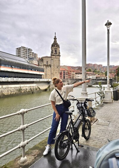 Picture 9 for Activity Bilbao: Guided Highlights Small Group E-Bike Tour