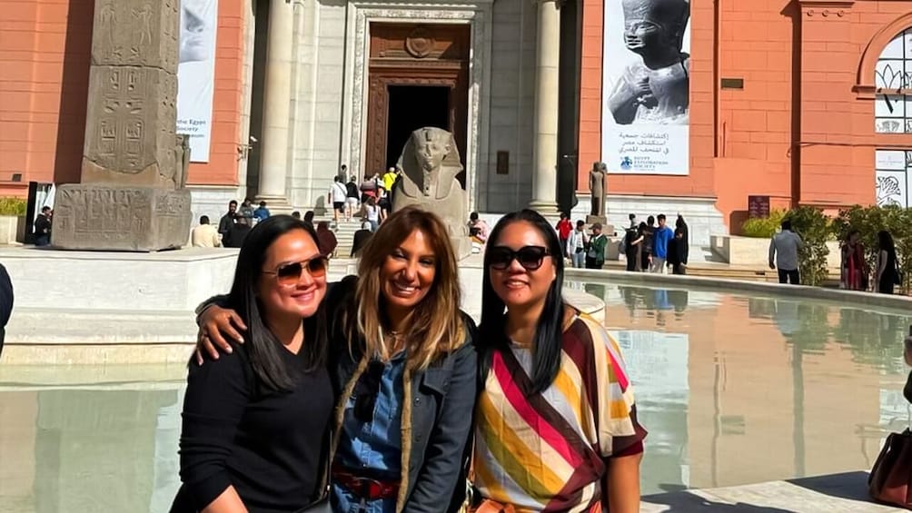 Cairo : Day Trip To Egyptian Museum, Old Cairo