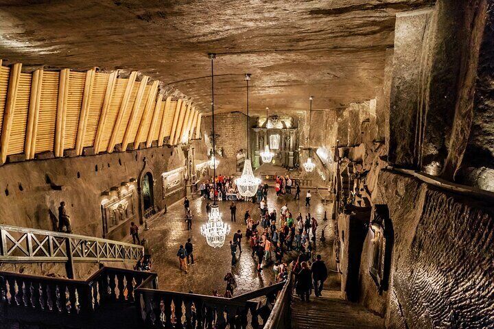 Wieliczka Salt Mine Guided Tour + Ticket &amp; Transfer from Krakow