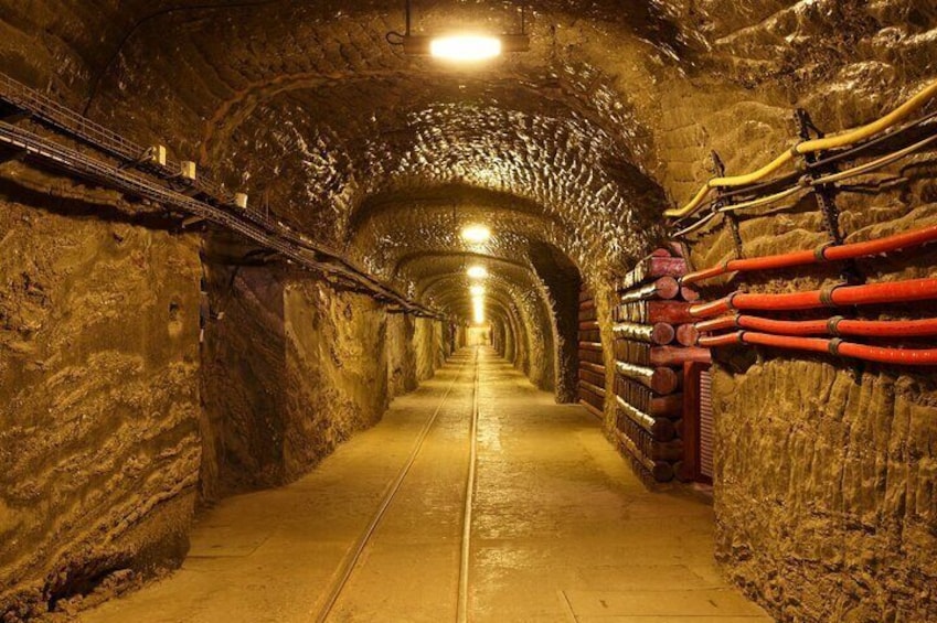 Wieliczka Salt Mine Guided Tour + Ticket & Transfer from Krakow