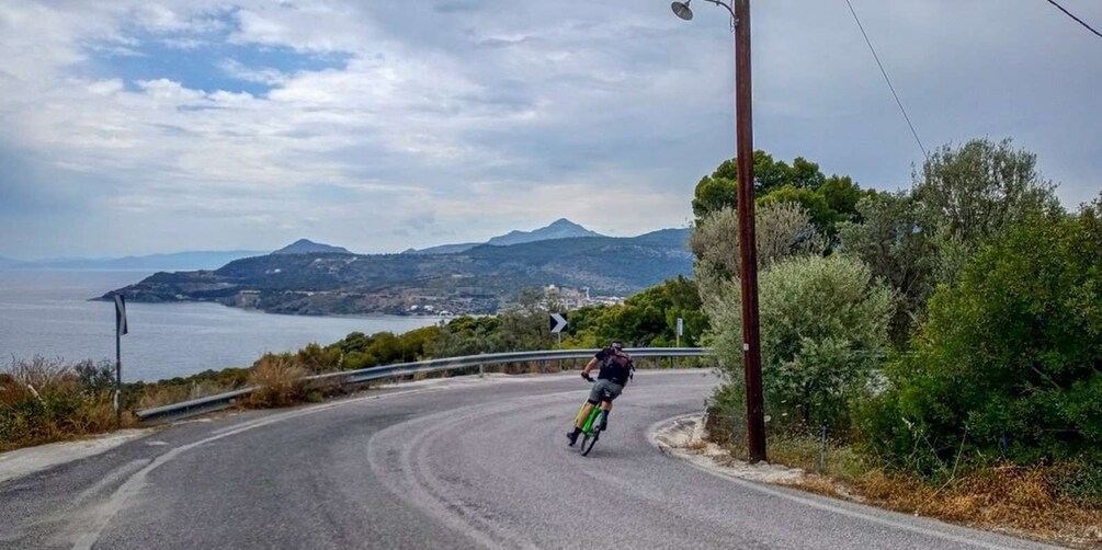 Picture 5 for Activity From Athens: Explore Aegina Island by Bike