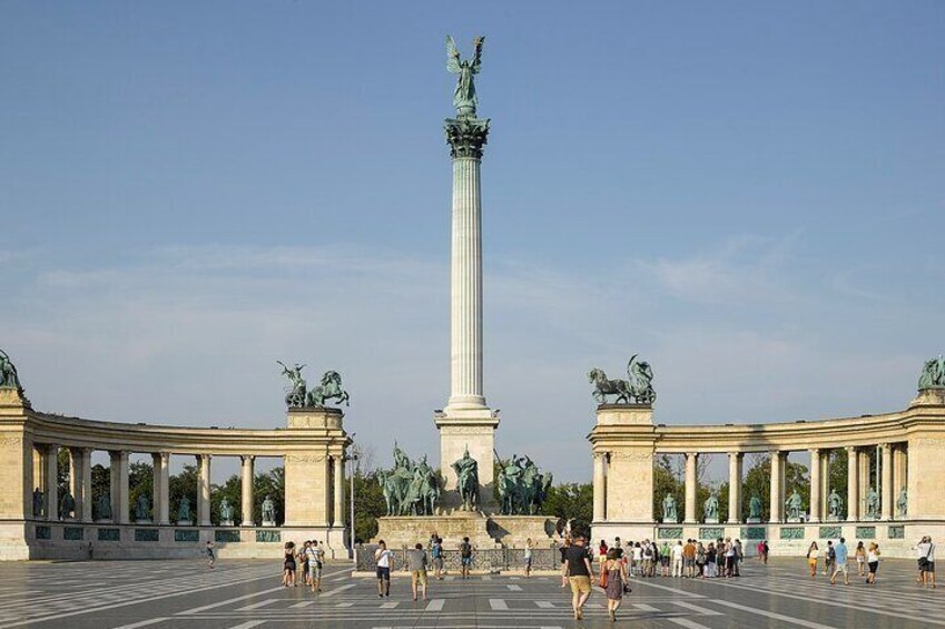 Heroes' Square
