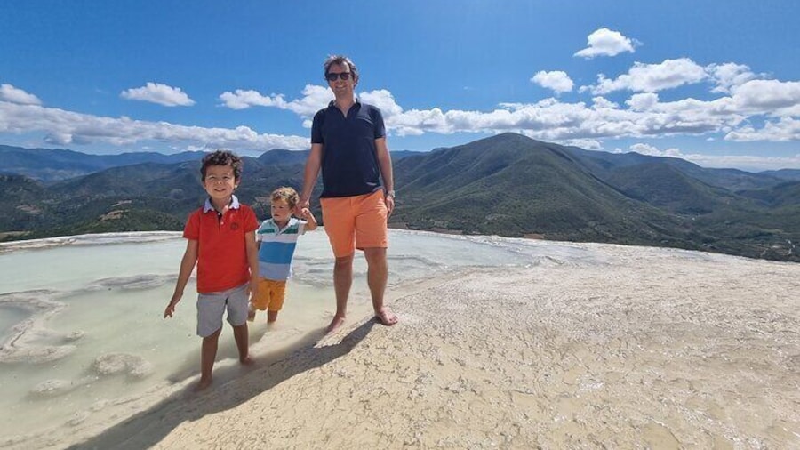 Hierve El Agua & Mitla Private Tour with Lunch in Maguey Fields