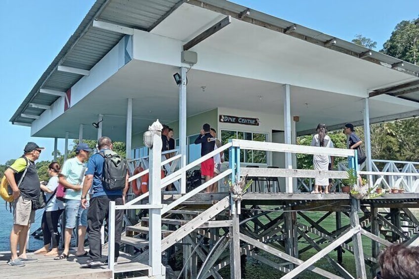 Sabah: Ticket to Rainbow island day trip with lunch