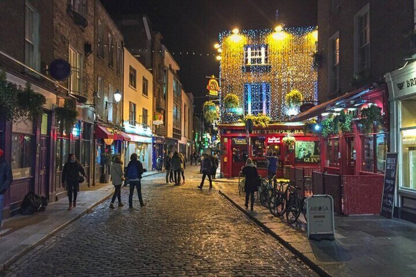 Complete Dublin Walking Tour with Castle Admission