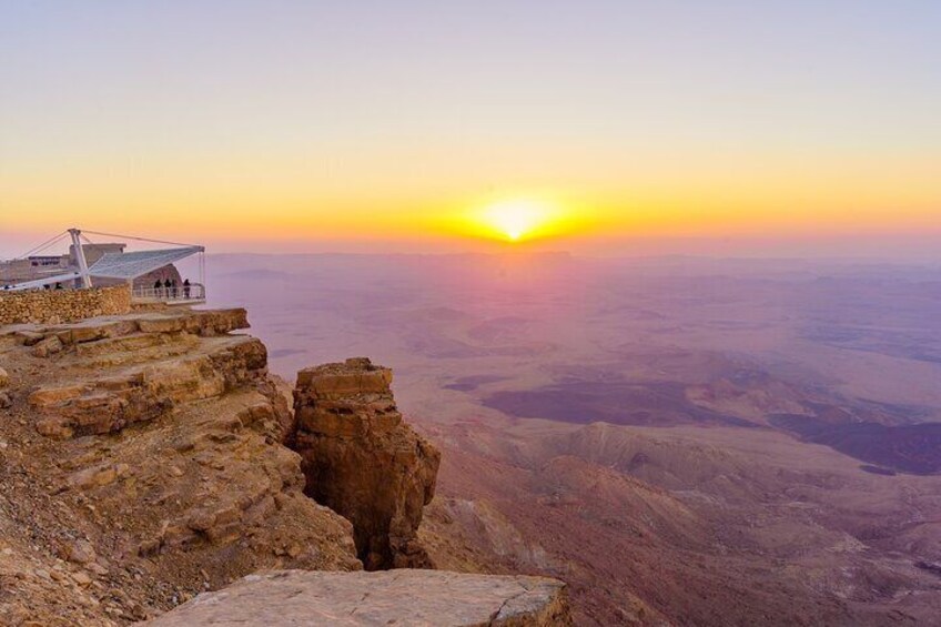 Private Tour in Ramon Crater from Mitzpe Ramon