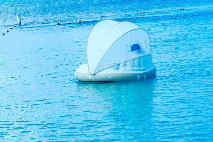 Beach and Ocean float rental