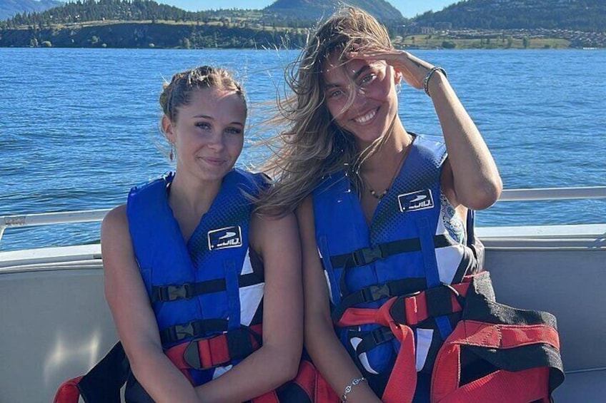 Solo Parasailing Experience in Kelowna