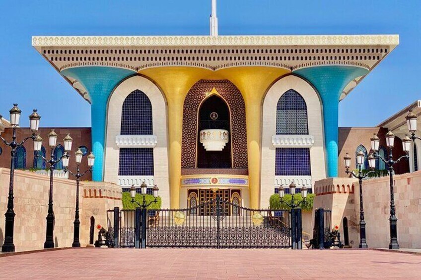 Muscat City Tour with Omani Guide