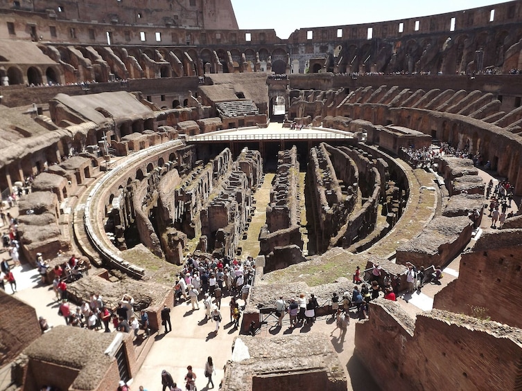 Best of Rome from Civitavecchia: Colosseum, Hop On Hop Off & Train